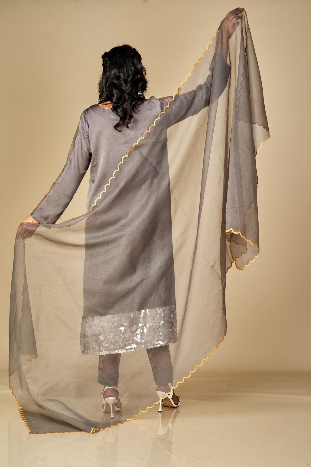 EMBROIDERED DUPATTA  S24-DP37